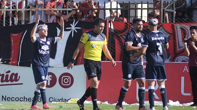 Independiente Rivadavia ya es finalista y hoy conoce a su rival