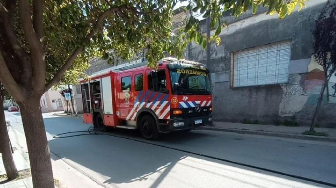 Incendio en una vivienda fue contenido por el propietario