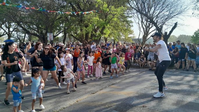 Manifiesto Cultural: artistas en defensa de la cultura y la educación pública