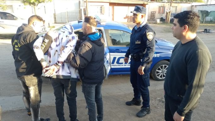 Atraparon al ladrón de un local de insumos tecnológicos