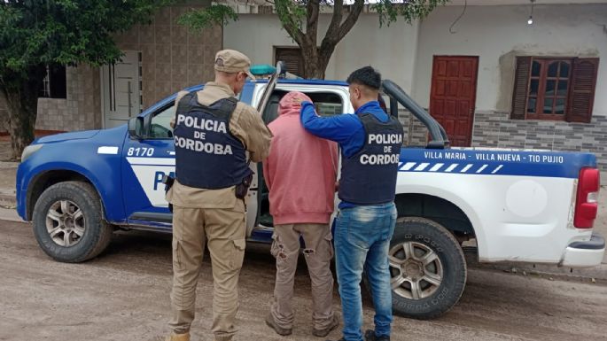 Allanaron chacaritas, detuvieron a tres personas y secuestraron elementos de cobre y bronce
