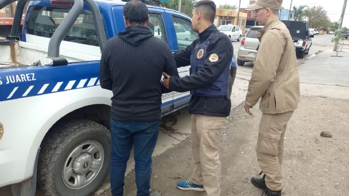 Allanaron chacaritas, detuvieron a tres personas y secuestraron elementos de cobre y bronce