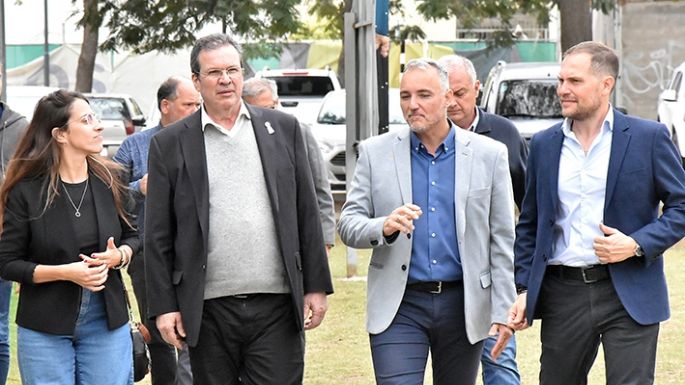 Bauer entregó instrumentos  musicales por más de $3 millones