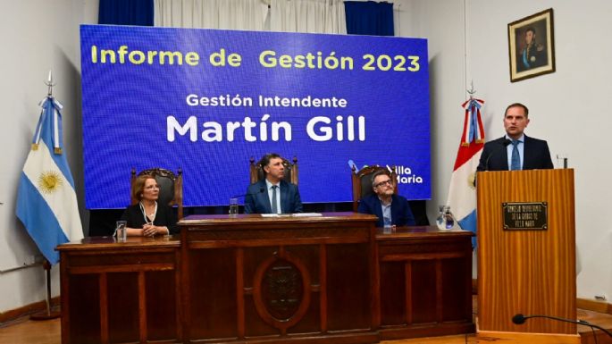 El intendente Martín Gill encabezó su último informe de gestión