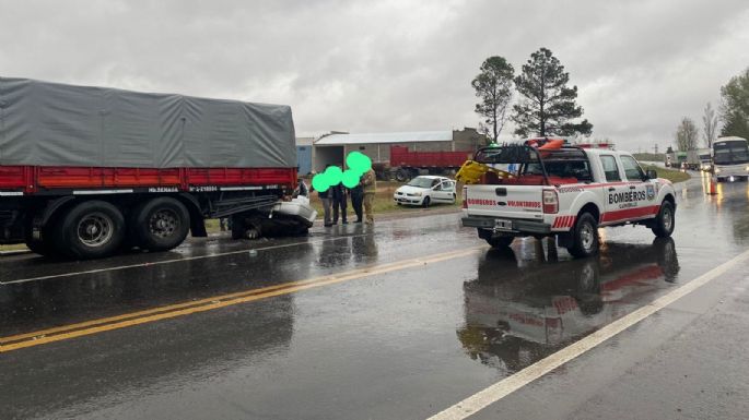 Falleció un automovilista tras impactar contra un camión