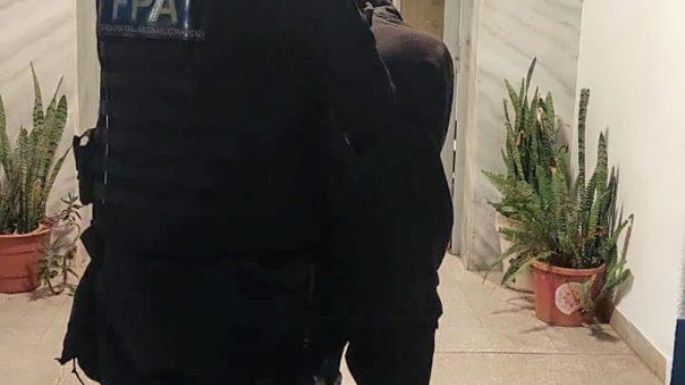 Madre e hijo menor de edad vendían drogas y fueron detenidos