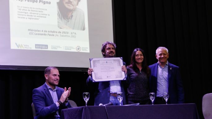 Pigna llamó a “desechar categorías como interior del país o remotas localidades”