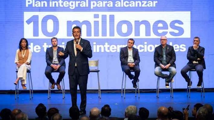 Massa anunció la continuidad de Previaje