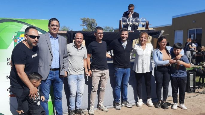 Se sortearon 75 viviendas de El Vallecito y se entregaron 46 casas sorteadas meses atrás