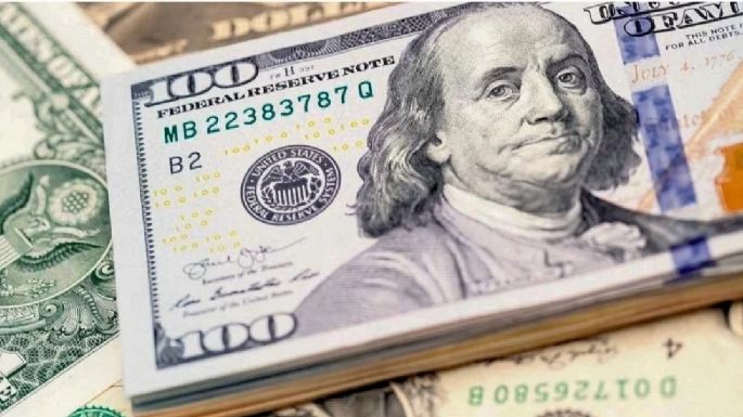 La cotización del dólar oficial dejó de ser fija y tendrá ajustes graduales por mes