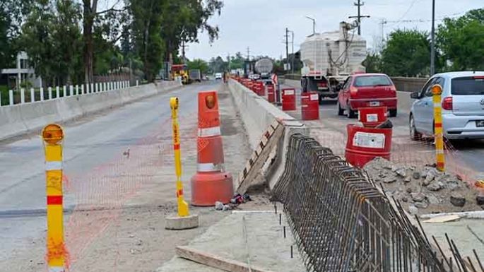 El puente carretero incorporó la nueva calzada de doble mano