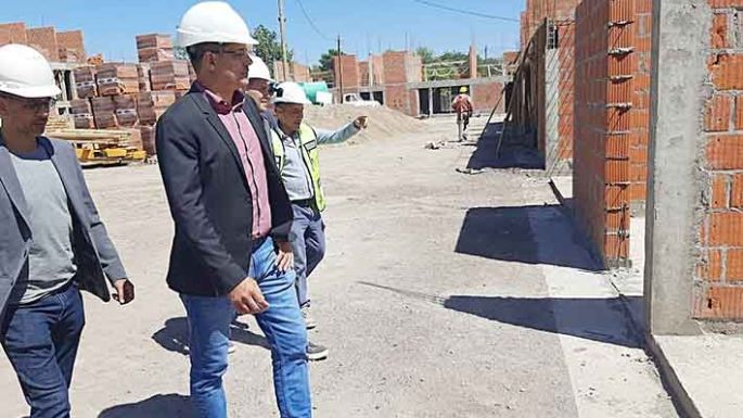 Ex-Defensa: 35% de avance de obra