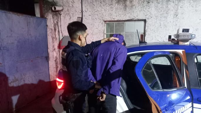 Intentó robar una moto en un estacionamiento y quedó detenido