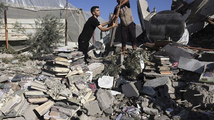 Cientos de evacuados del mayor hospital de Gaza