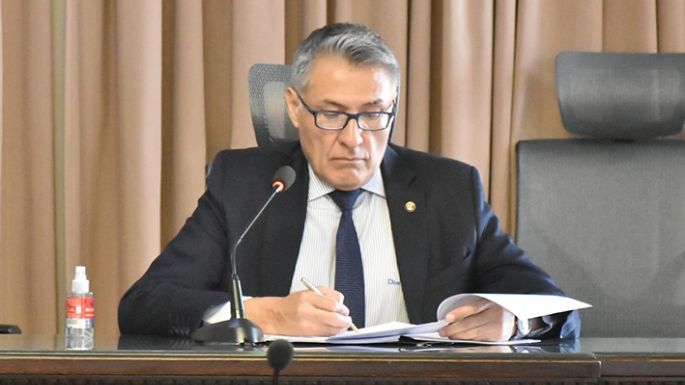 Penas unificadas de seis y cuatro años para convictos reincidentes