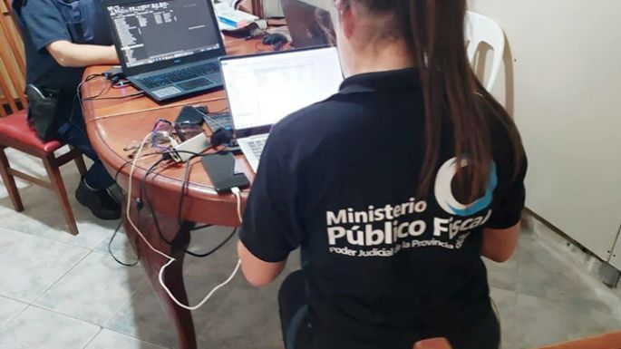 Detuvieron a un joven por grooming, tenencia y distribución de imágenes de abuso infantil