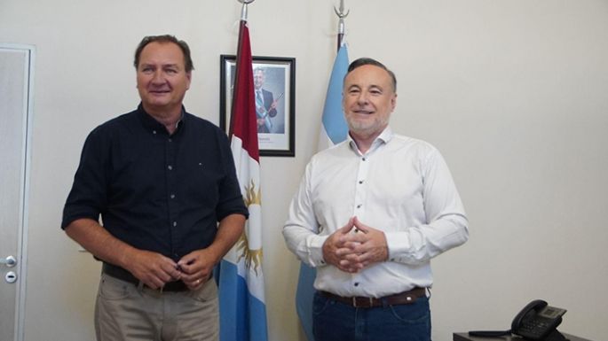 Accastello recibió a Pedro Dellarossa