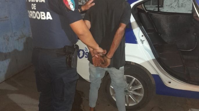 Tres detenidos con diferencia de minutos por distintos hechos de robo en la ciudad