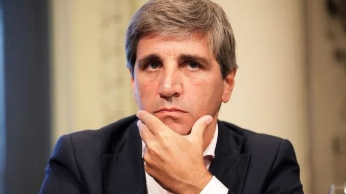Milei confirmó a Luis "Toto" Caputo al frente de Economía