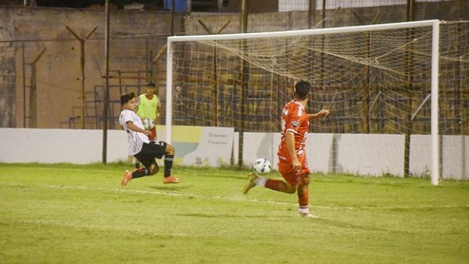 Maldecido en la Placita