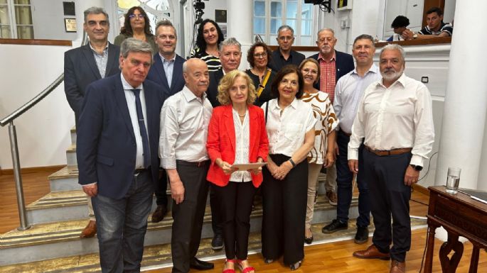 Designaron a una calle con el nombre de "Vicegobernador Ángel Reale"