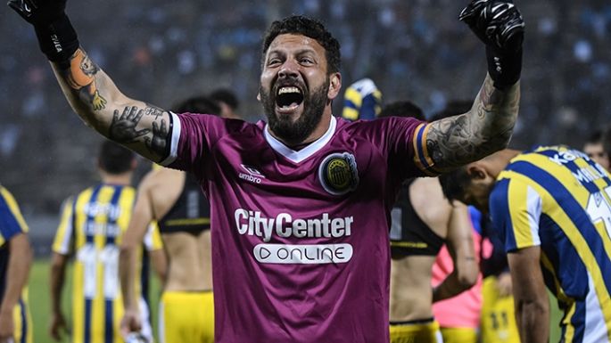 El Canalla pasó desde los penales