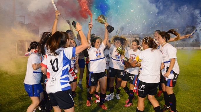Académicas bicampeonas
