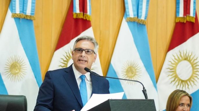 Martín Llaryora juró como gobernador de Córdoba