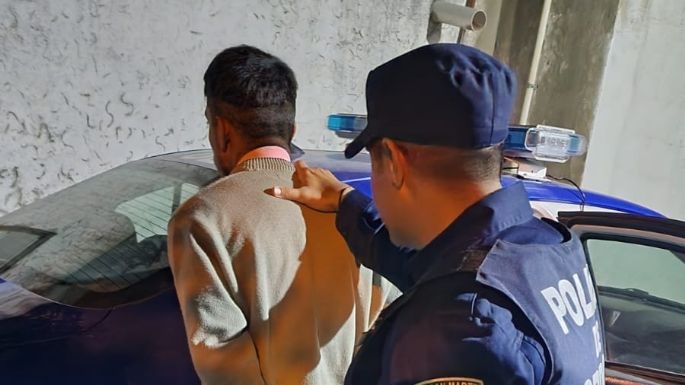 Iba a bordo de una moto robada y evitó un control policial