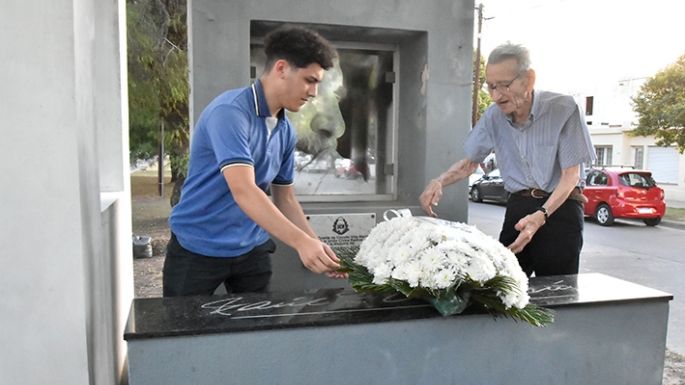 La UCR recordó a Alfonsín