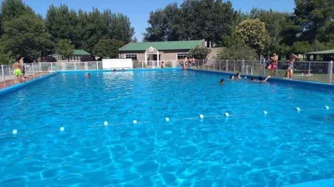 Murió un niño que se descompensó en la pileta de una colonia de vacaciones