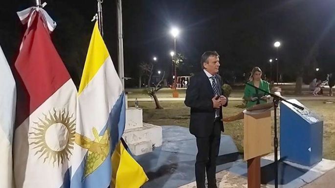 El intendente donará su sueldo para pagarle a los médicos