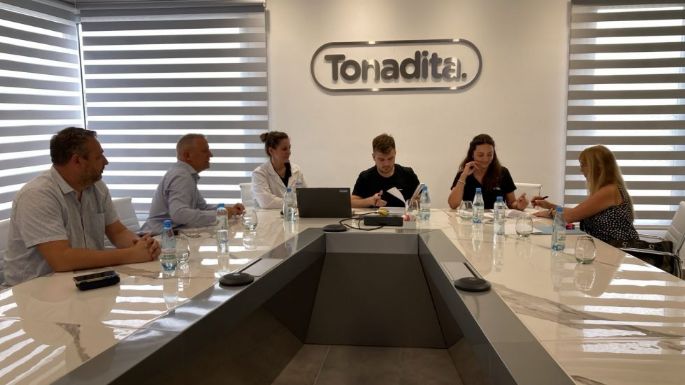 Estudiantes de la UNVM podrán hacer pasantías en la empresa "Tonadita"