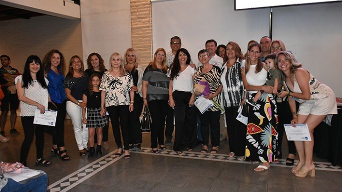 Asumió la primera conducción de  mujeres en el gremio docente