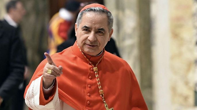 El cardenal Becciu,  a prisión por fraude