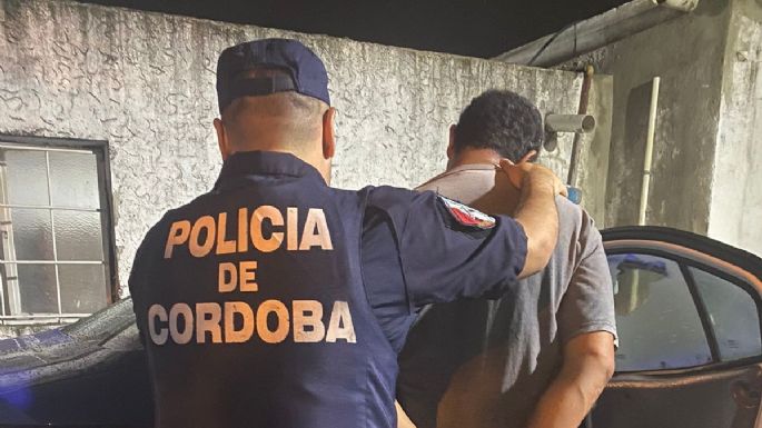 Un hombre detenido tras golpear a sus padres en una discusión
