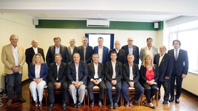 “No vamos a negociar los valores de asociativismo”, dijo Laucirica