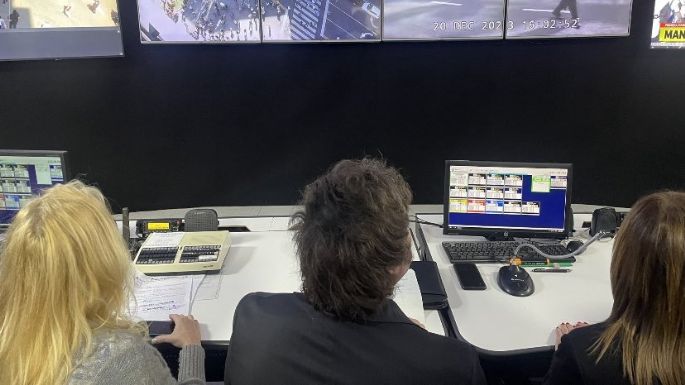 Milei supervisa el operativo de seguridad desde la sede de Policía Federal