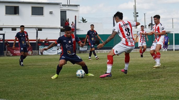 Alumni, sin reacción y eliminado