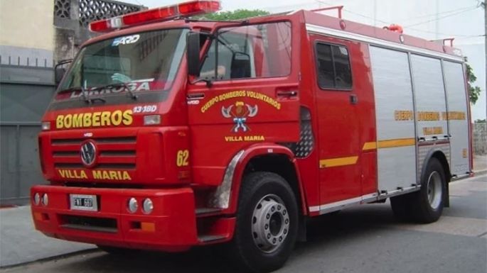 Incendios causaron graves daños en un quincho y en una habitación