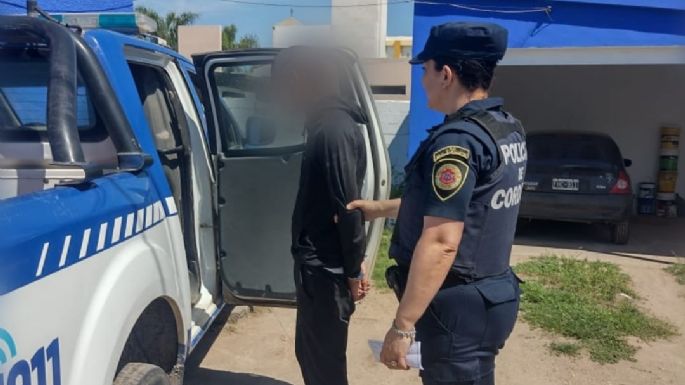 Intentó robarse una moto, el dueño se percató y lo retuvo hasta que llegó la Policía