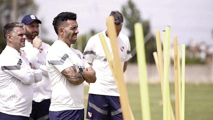 Tévez pide incorporaciones