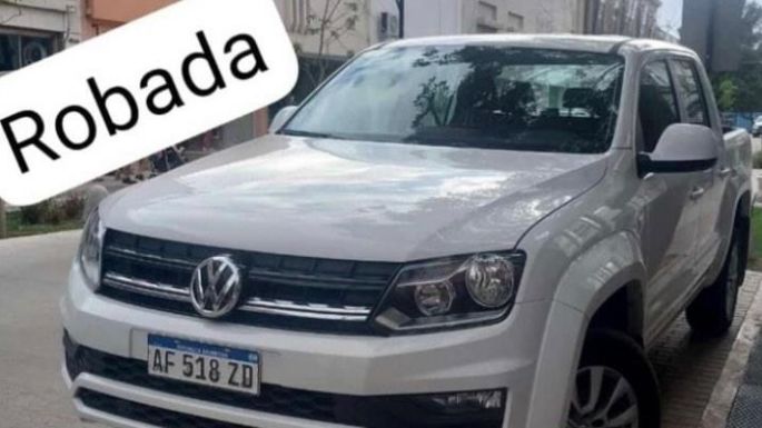 Robaron una camioneta Amarok cerca de la Escuela del Trabajo