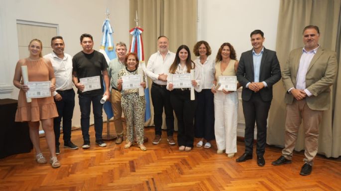 Distinguieron al comercio con la "Mejor Vidriera Navideña 2023"