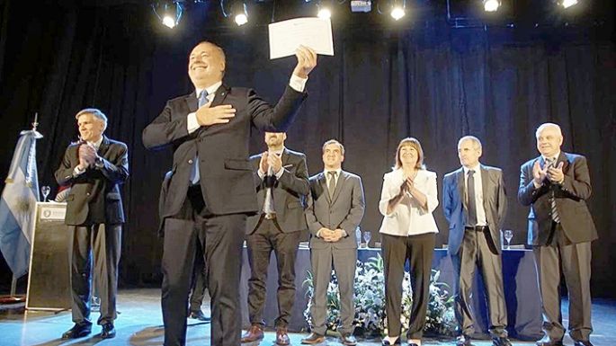 Accastello vuelve en un marco  de muchos desafíos por la crisis