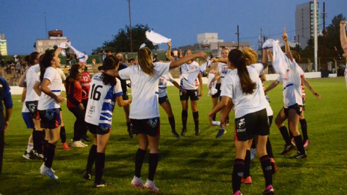 Las académicas, campeonas de punta a punta