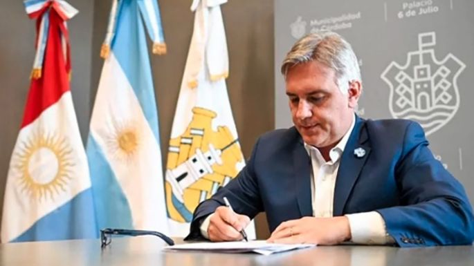 Asume hoy Martín Llaryora