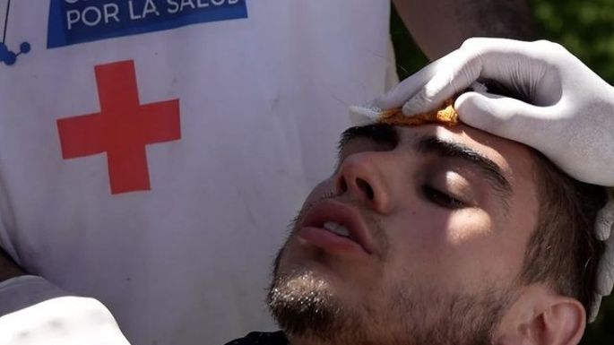 Peones de Lewis impidieron el ingreso de manifestantes a Lago Escondido