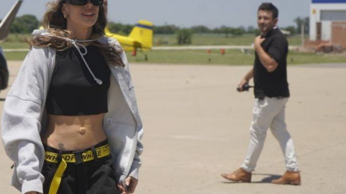 Llegó Tini a Villa María y saludó a sus fans