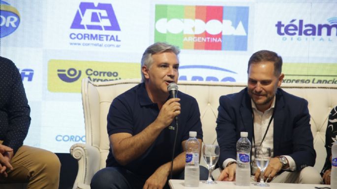 Martín Llaryora afirmó que le gustaría tener a Gill en su equipo
